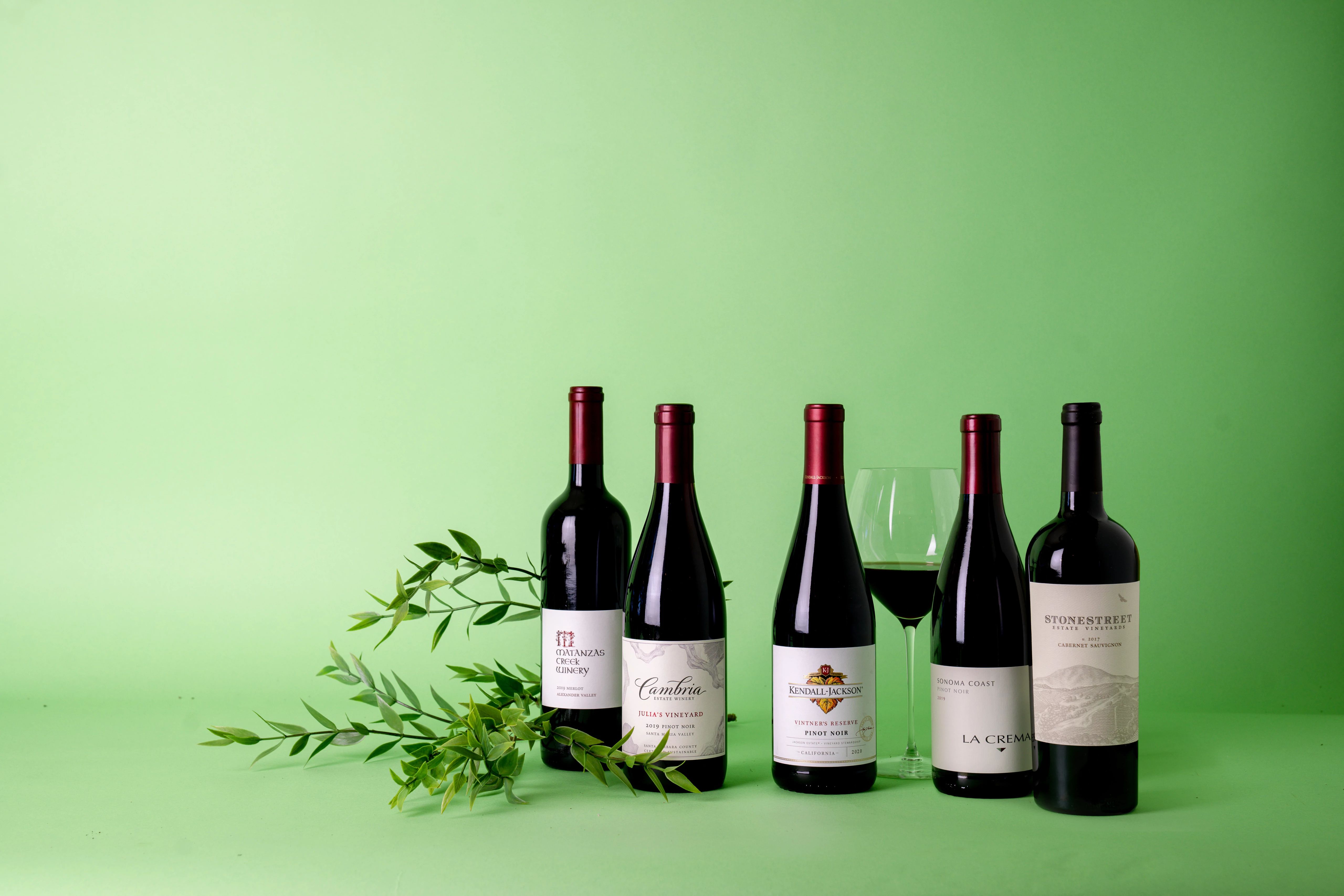 Red wine with foliage
